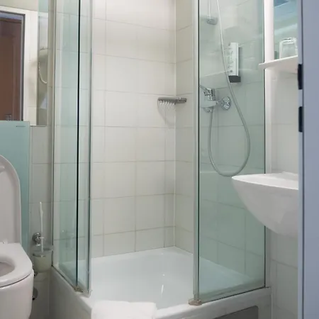 City-hotel Ξενοδοχείο Λιντς