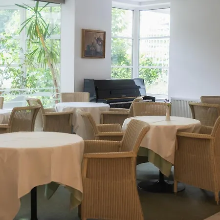 City-hotel Ξενοδοχείο