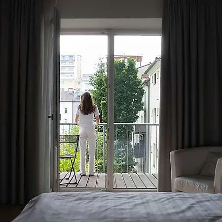 City-hotel
