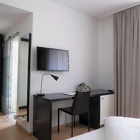 City-hotel 4* 린츠