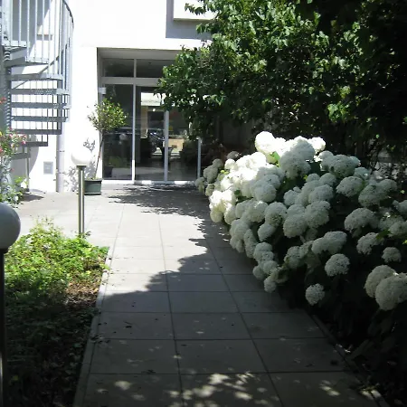 Hotel City Hotel 4*