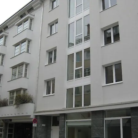 City Hotel 4*