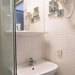ホテル City-hotel 4*