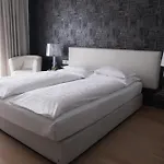 City-hotel ホテル 4*